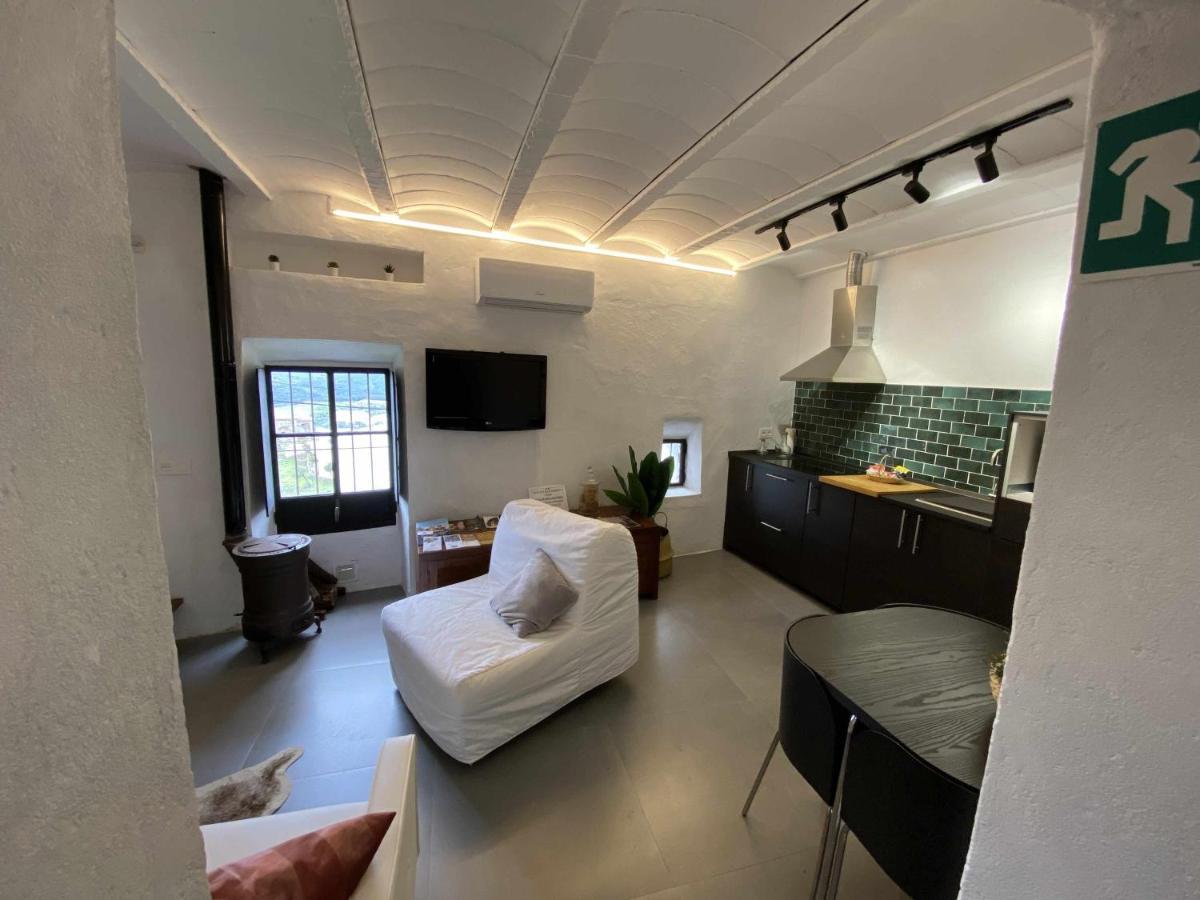La Martela De Fuentes Casa De Diseno Rural Villa Fuentes de León Exteriör bild